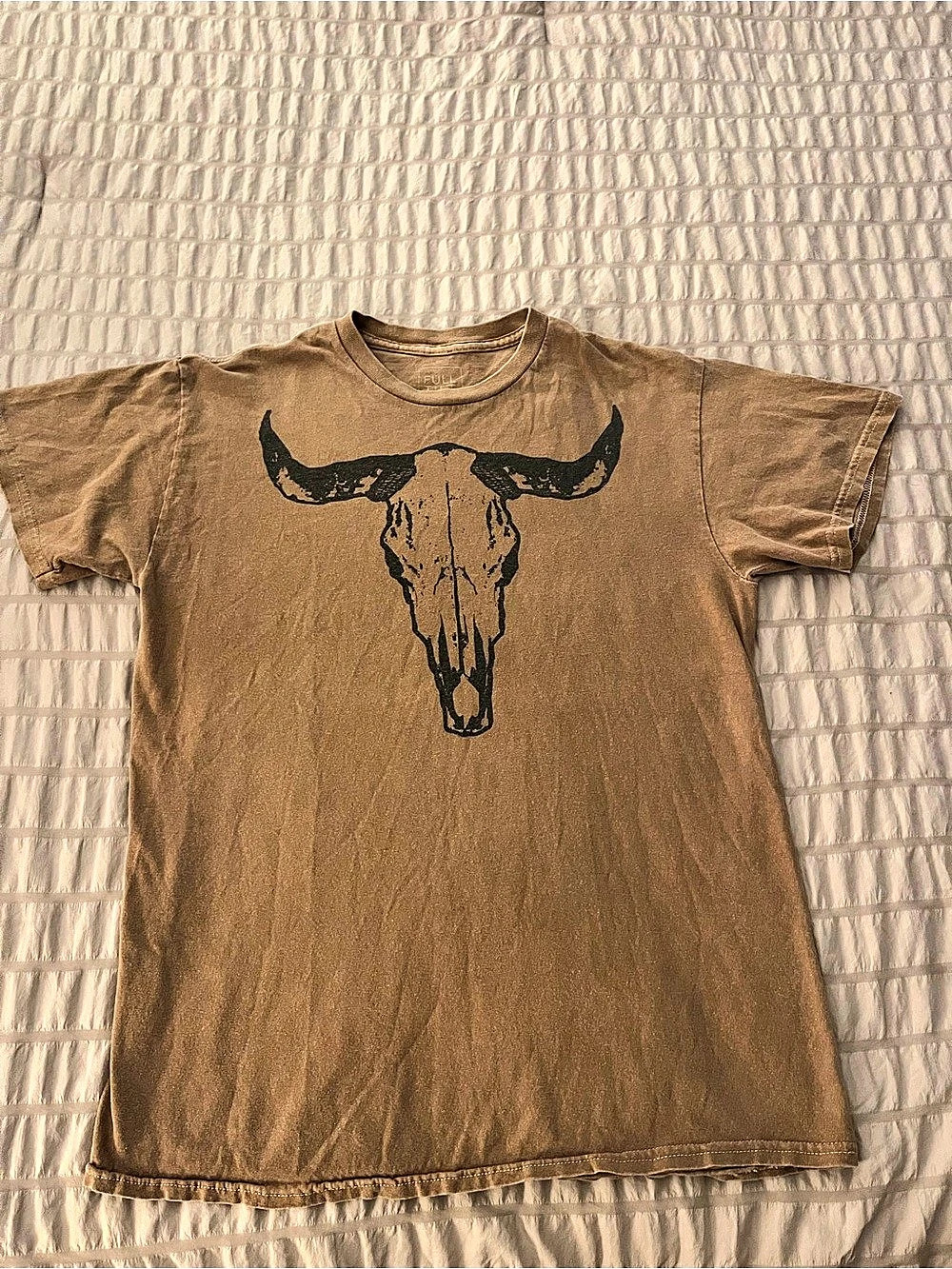 Full Tilt Bull Skull Graphic T-Shirt Brown Size Small